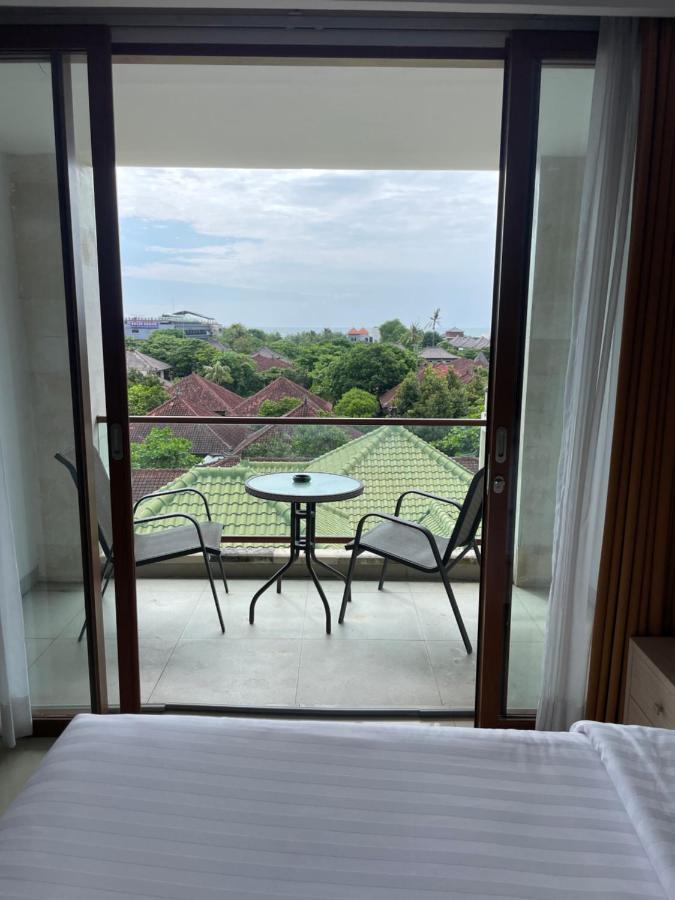 Stylish 2 Bedroom Penthouse Apt, Newly Refreshed, 50 Mbps, Pool, Gym, Resto كوتا المظهر الخارجي الصورة