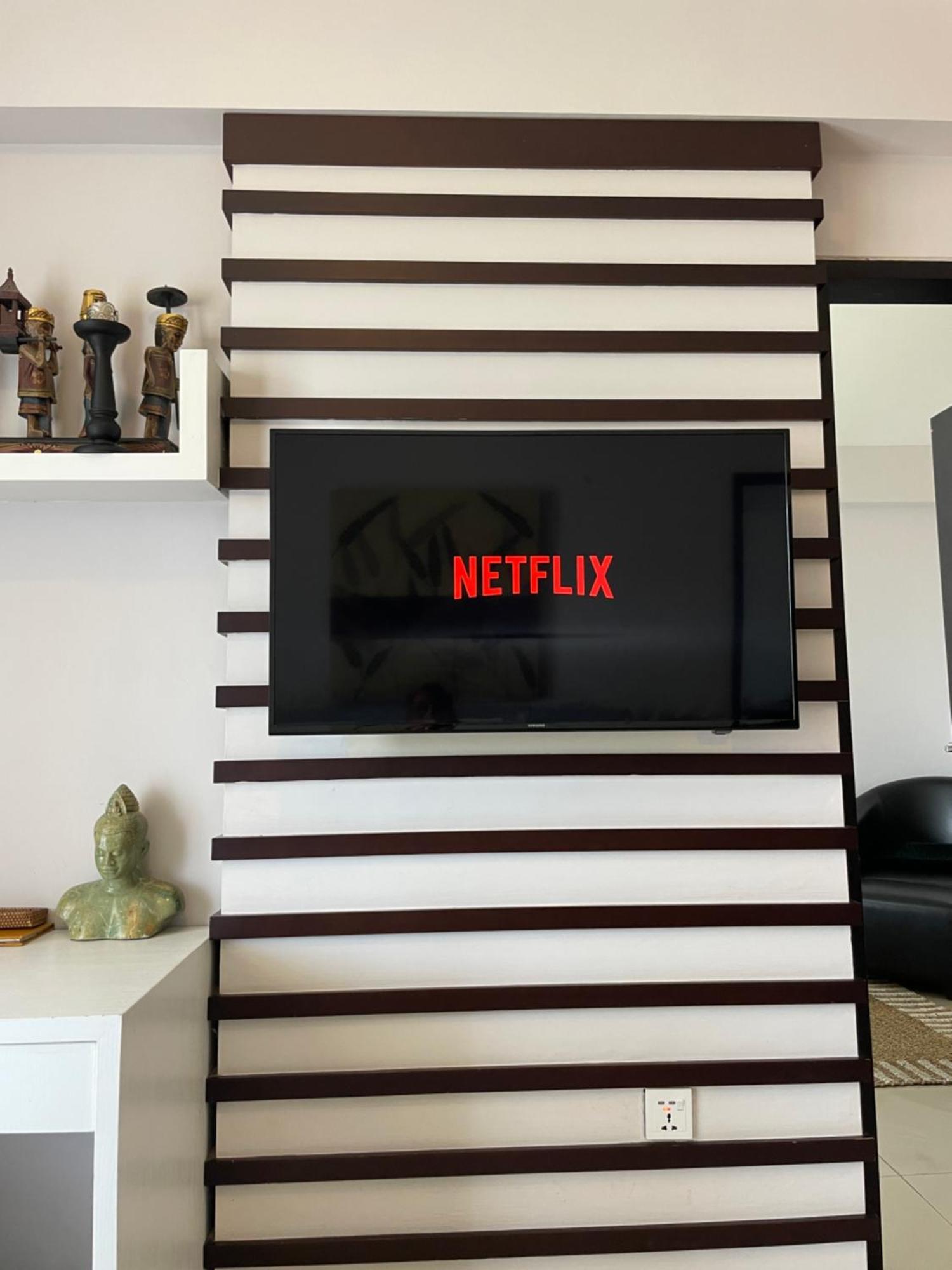 Stylish 2 Bedroom Penthouse Apt, Newly Refreshed, 50 Mbps, Pool, Gym, Resto كوتا المظهر الخارجي الصورة
